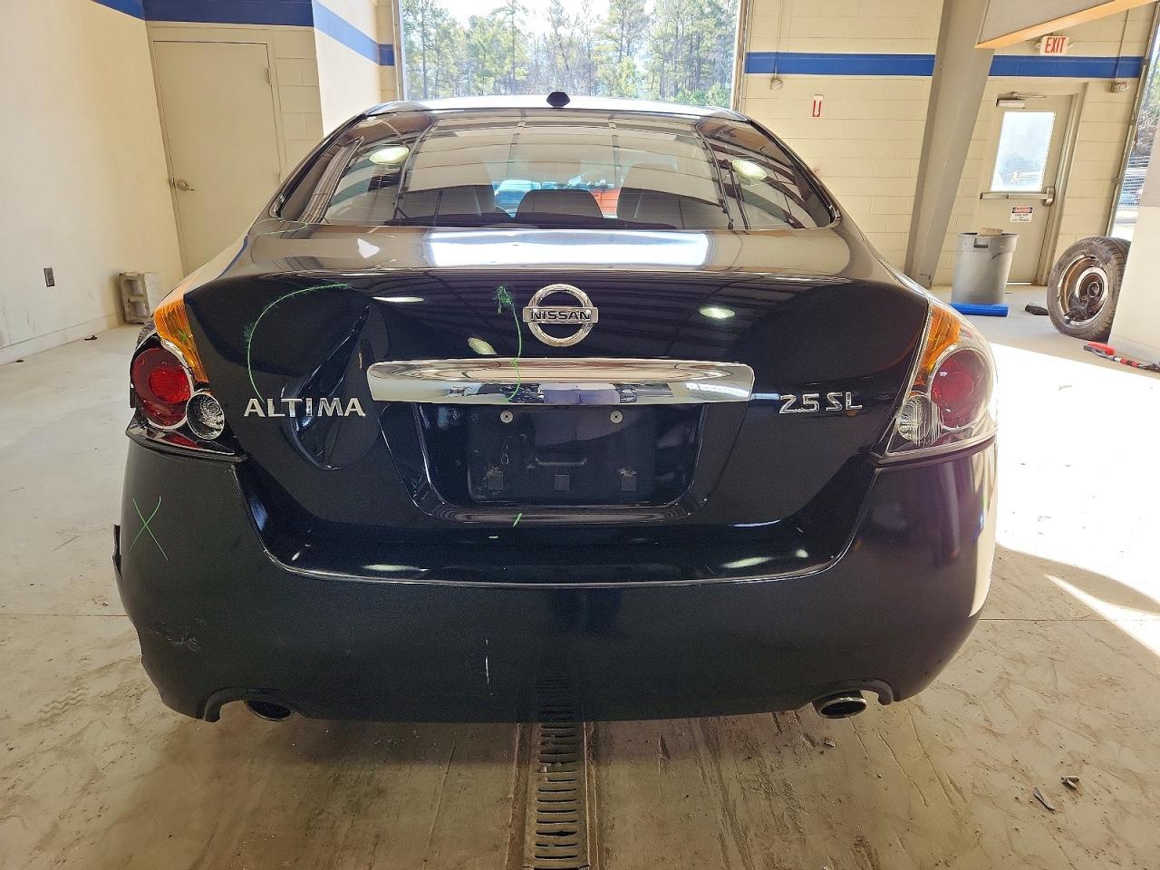 2012 NISSAN ALTIMA