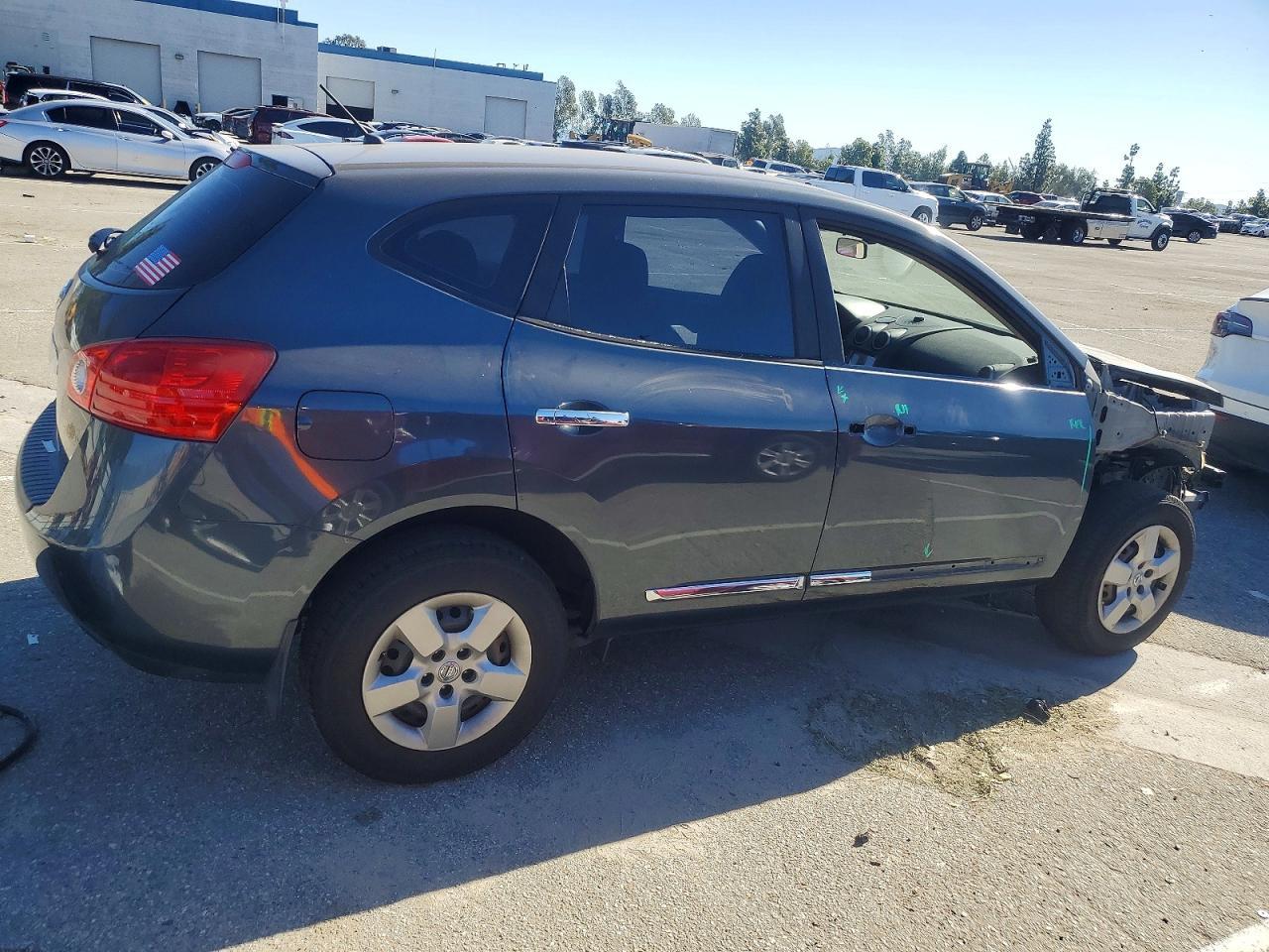 2014 NISSAN ROGUE
