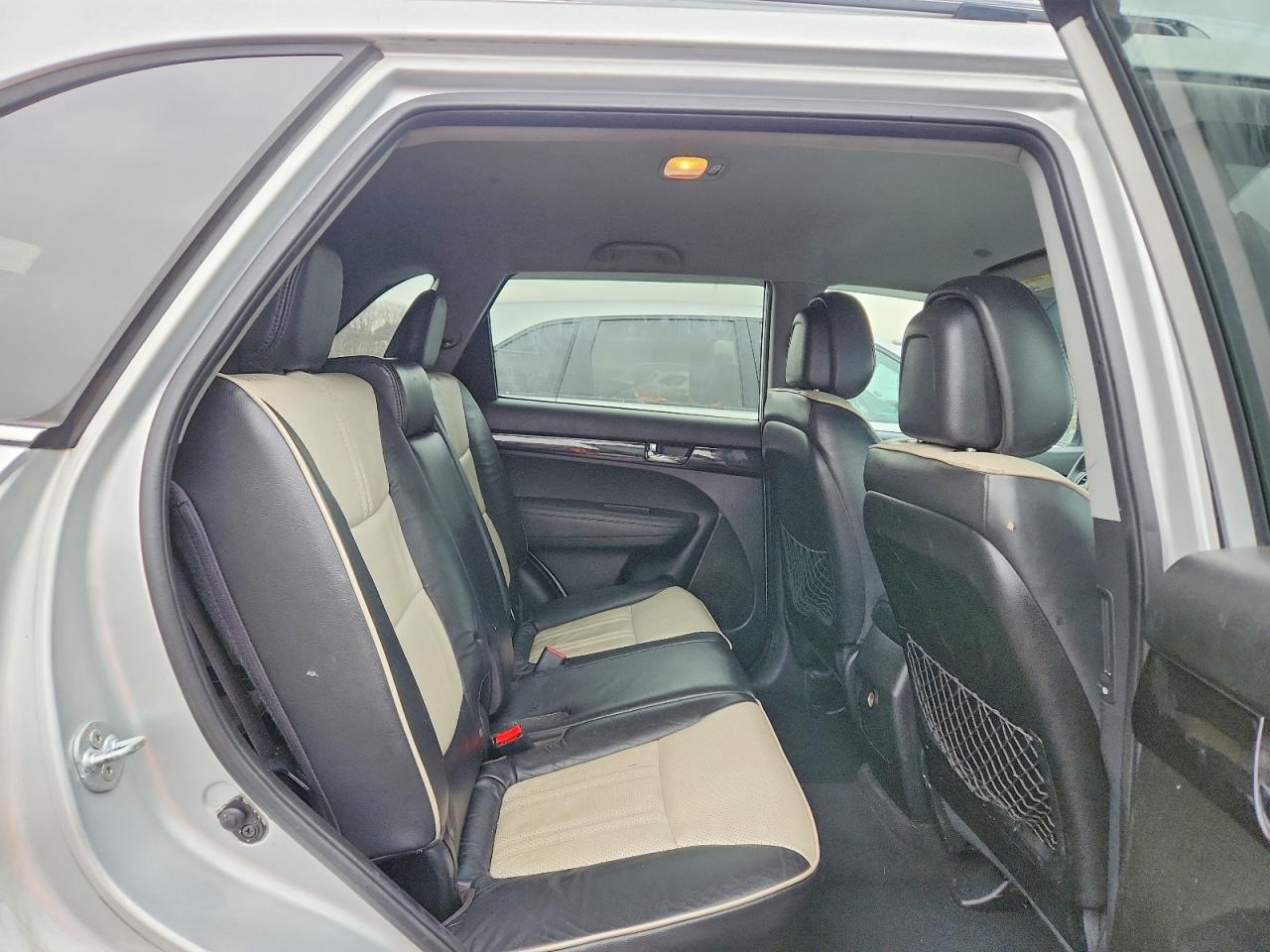 2013 KIA SORENTO