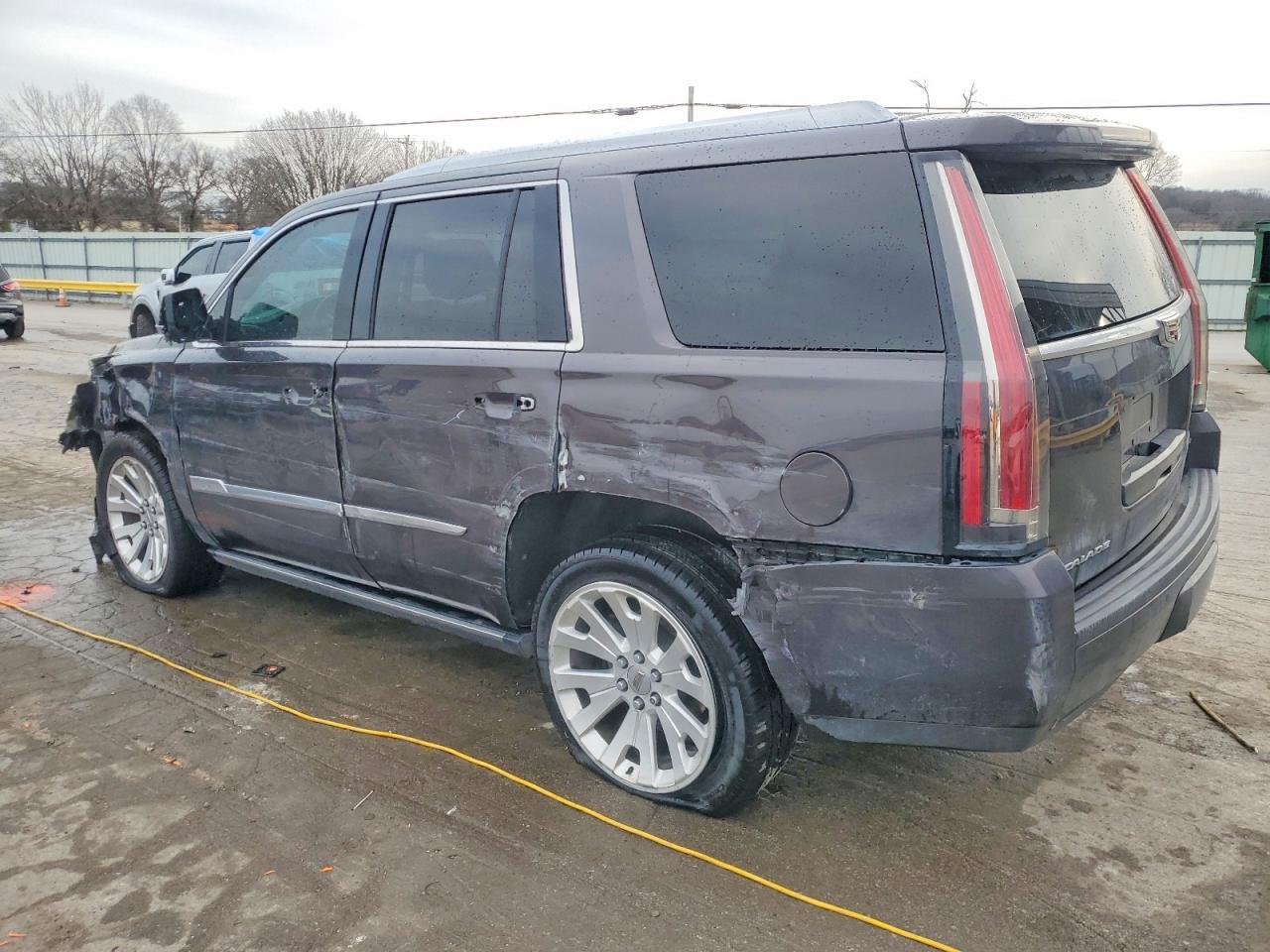 2016 CADILLAC ESCALADE