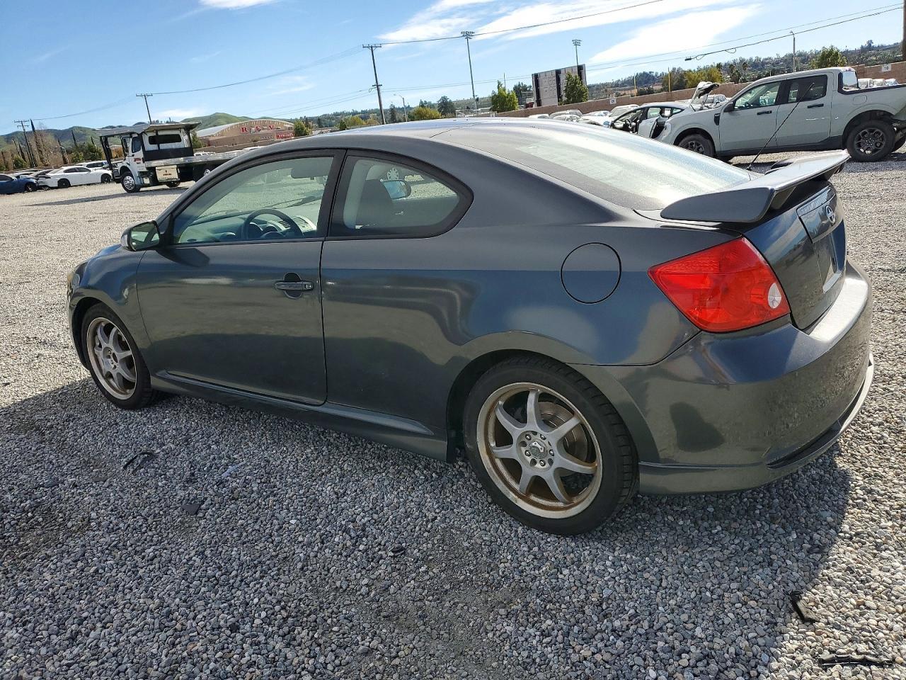 2006 TOYOTA SCION