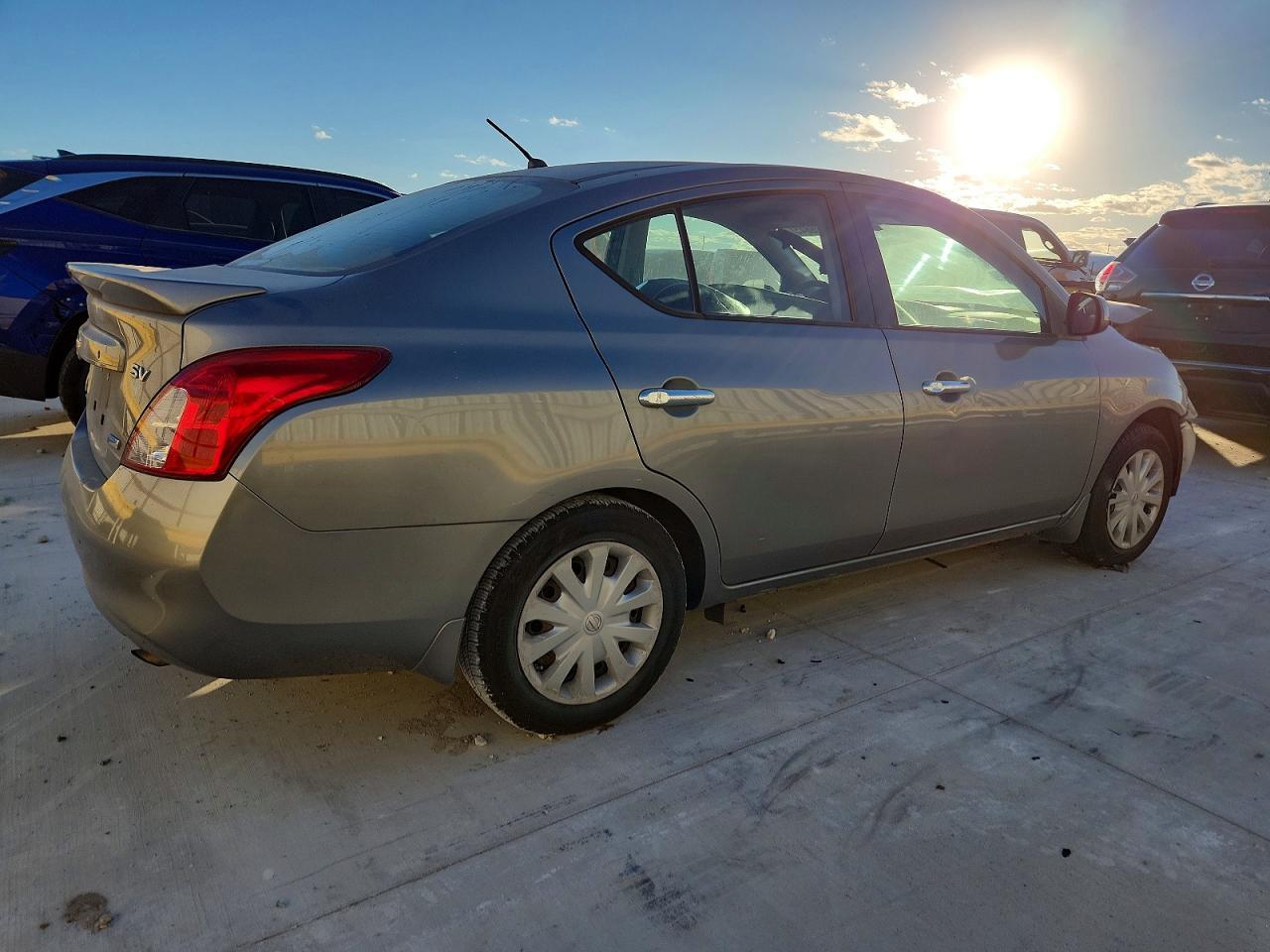 2014 NISSAN VERSA
