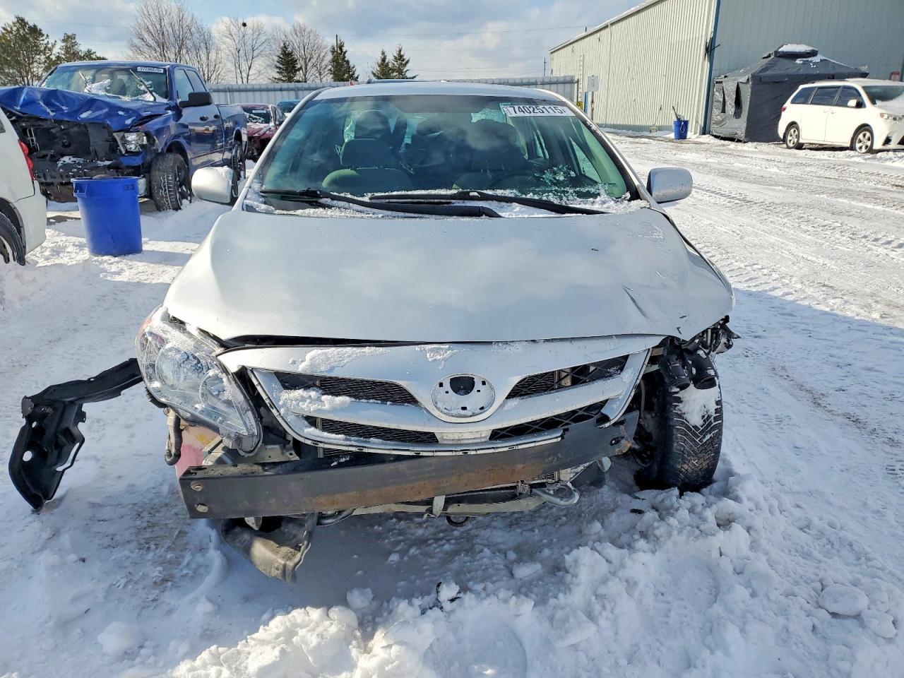 2013 TOYOTA COROLLA