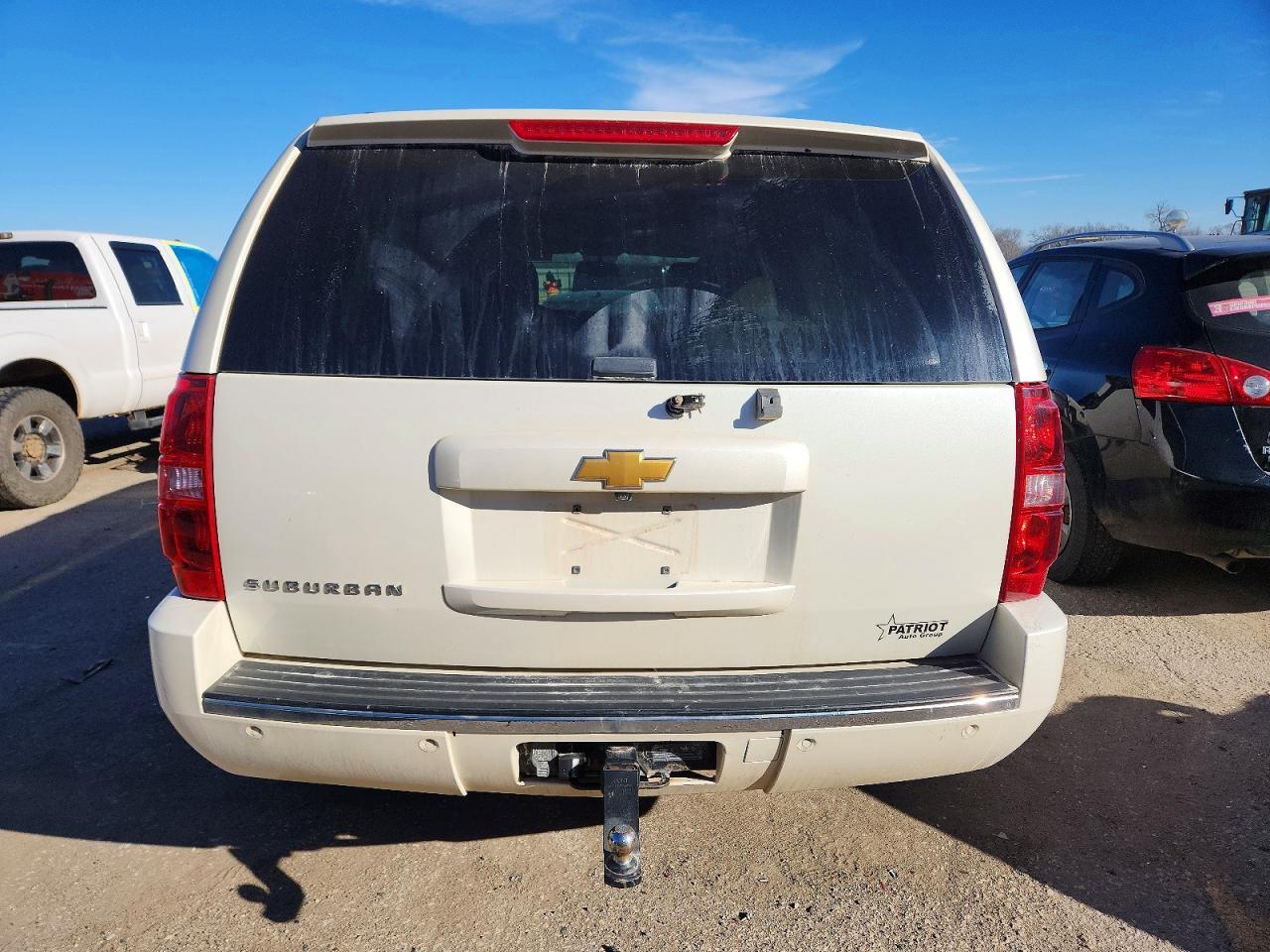 2014 CHEVROLET Suburban