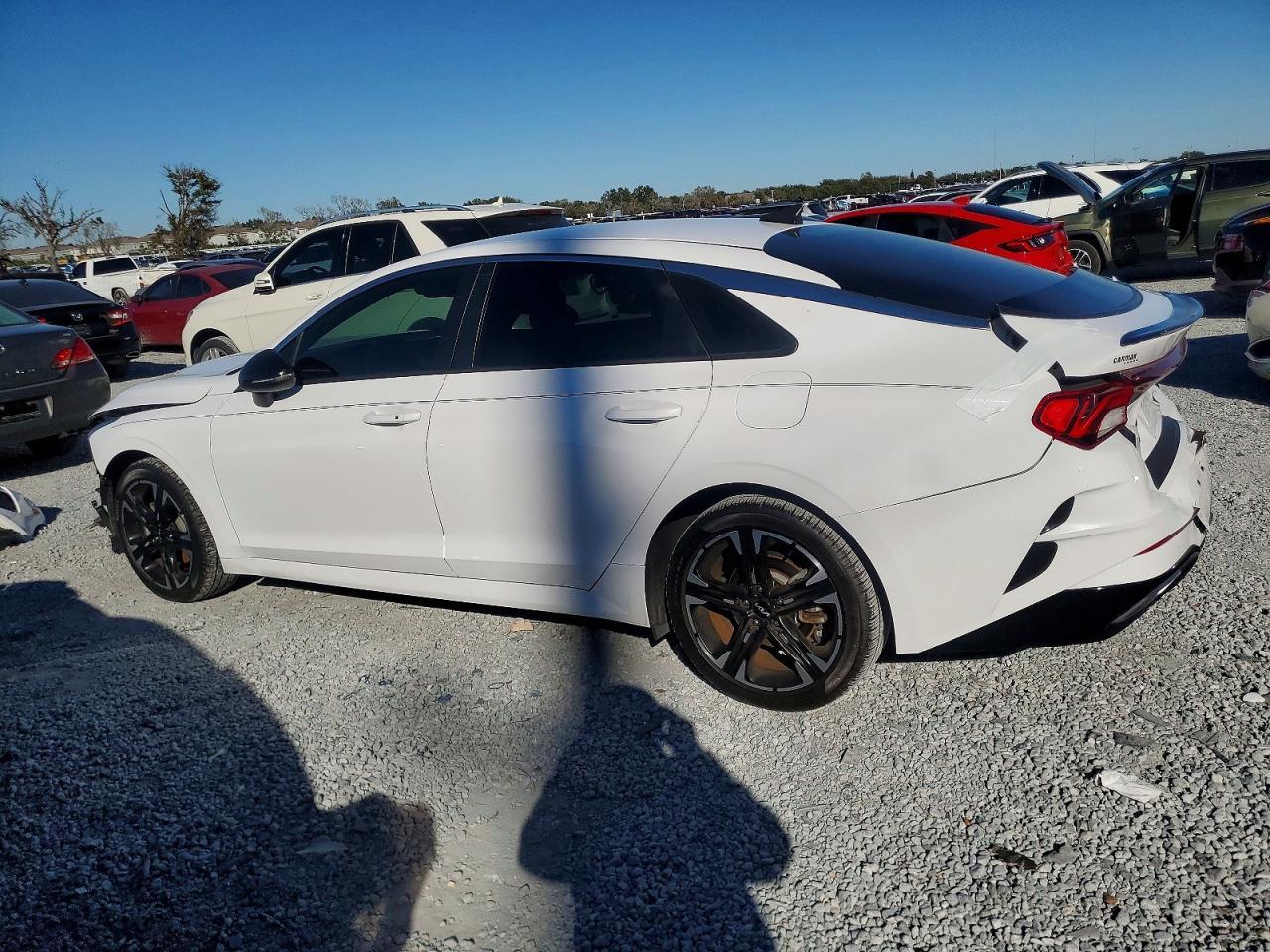 2023 KIA K5