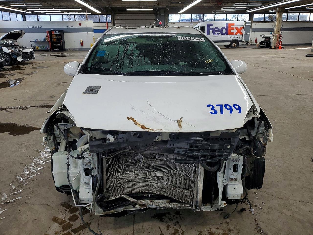 2014 TOYOTA PRIUS