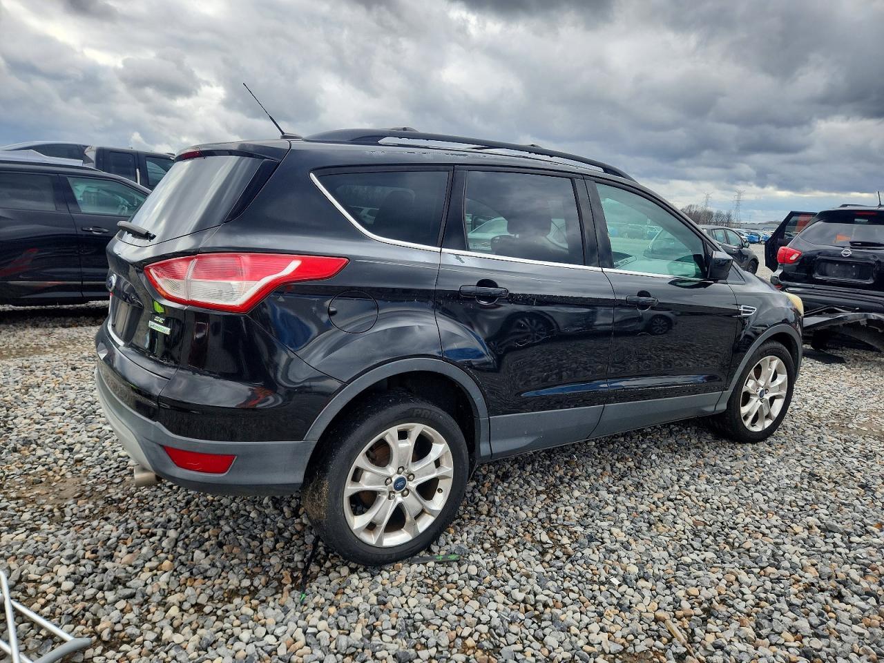 2013 FORD ESCAPE