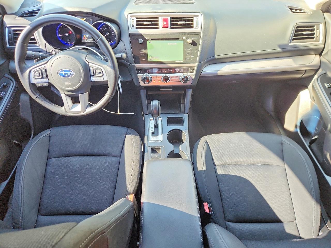 2017 SUBARU Legacy