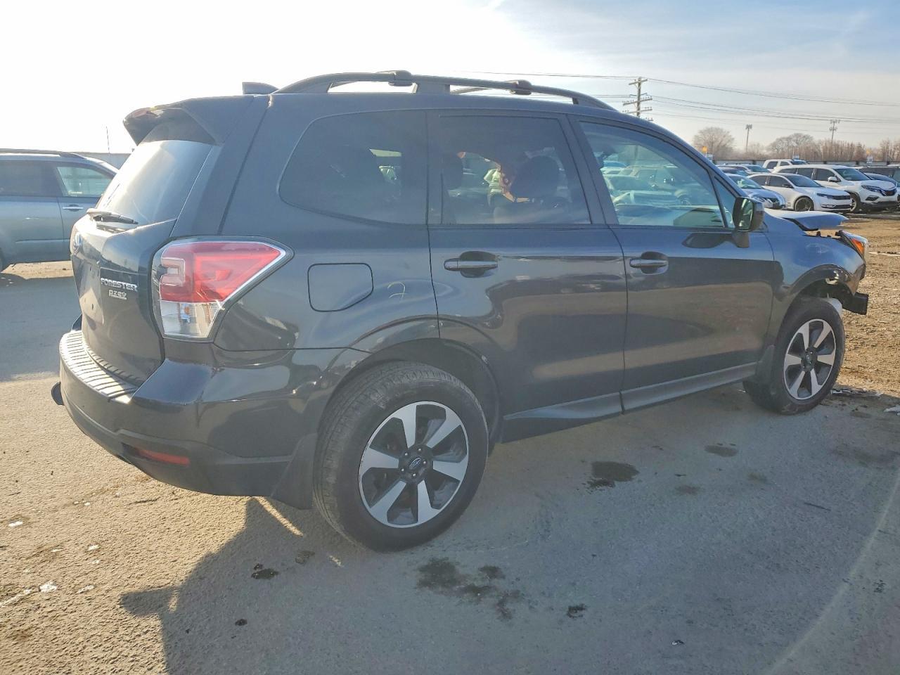 2017 SUBARU FORESTER