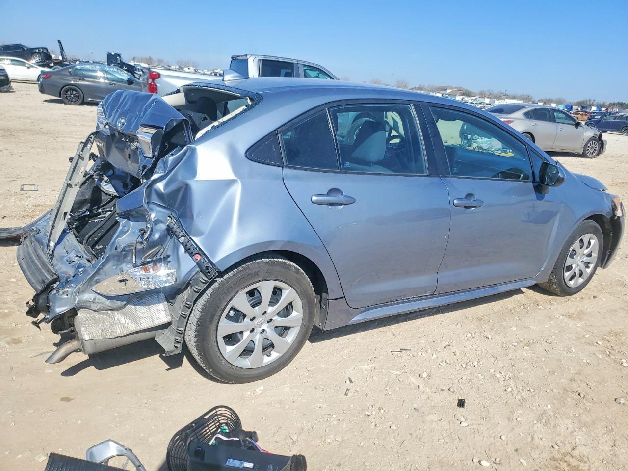 2024 TOYOTA COROLLA