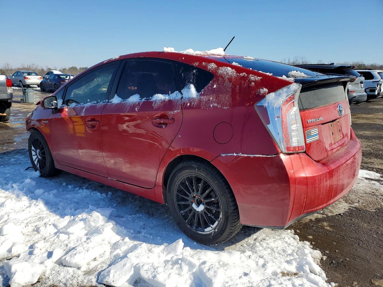 2014 TOYOTA PRIUS