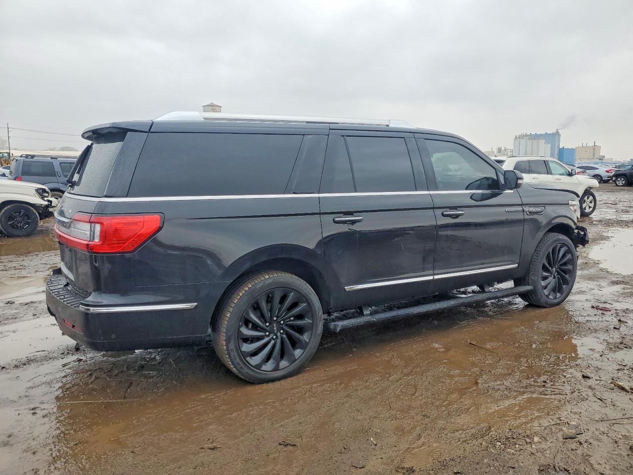 2021 LINCOLN Navigator