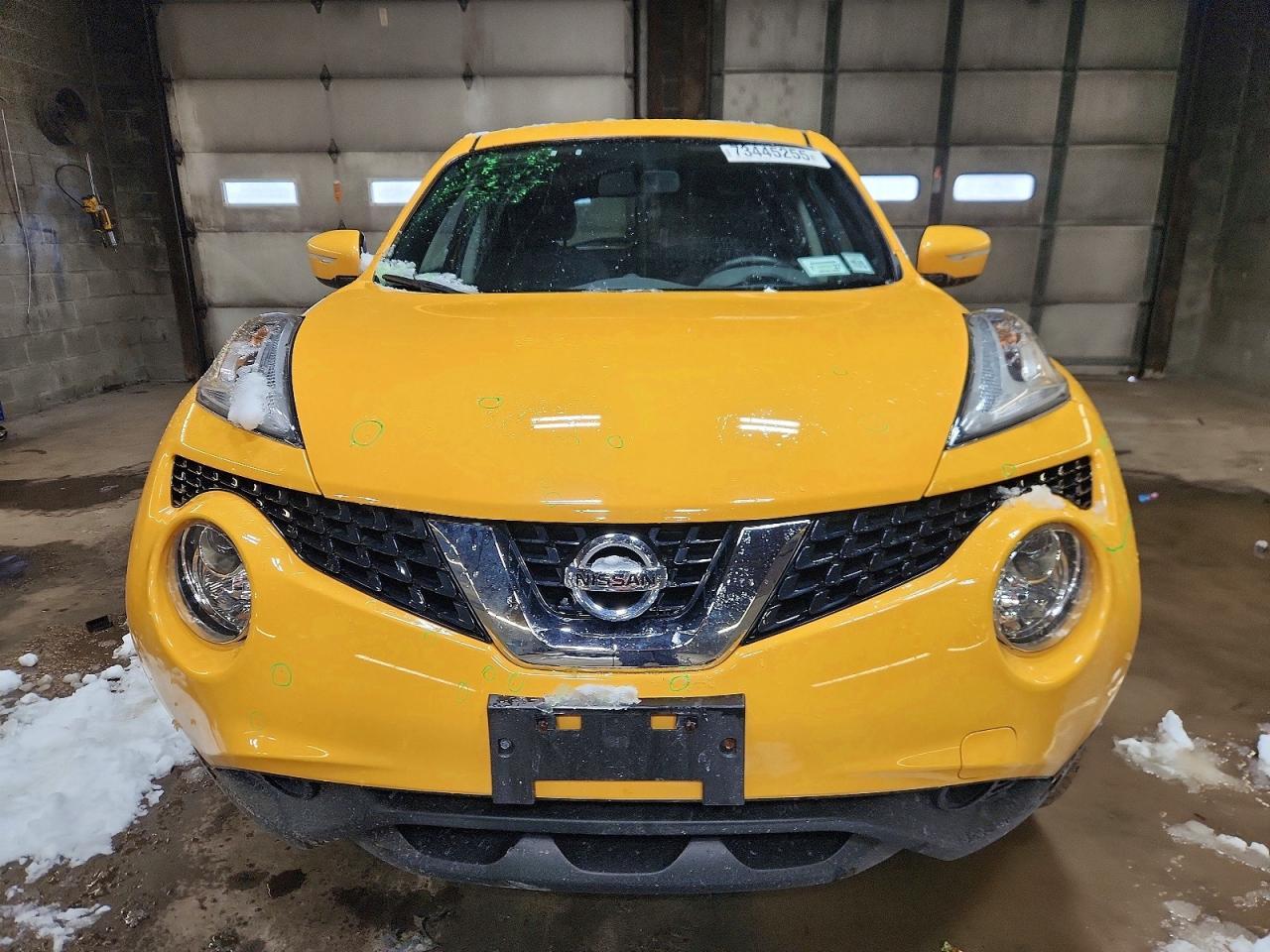 2015 NISSAN Juke