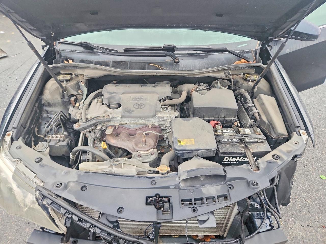 2012 TOYOTA CAMRY