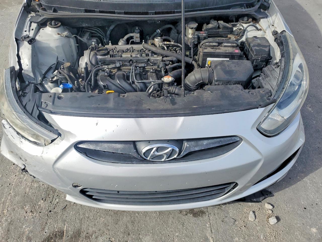 2013 HYUNDAI ACCENT