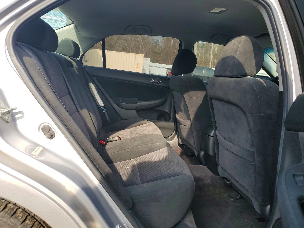 2005 HONDA ACCORD