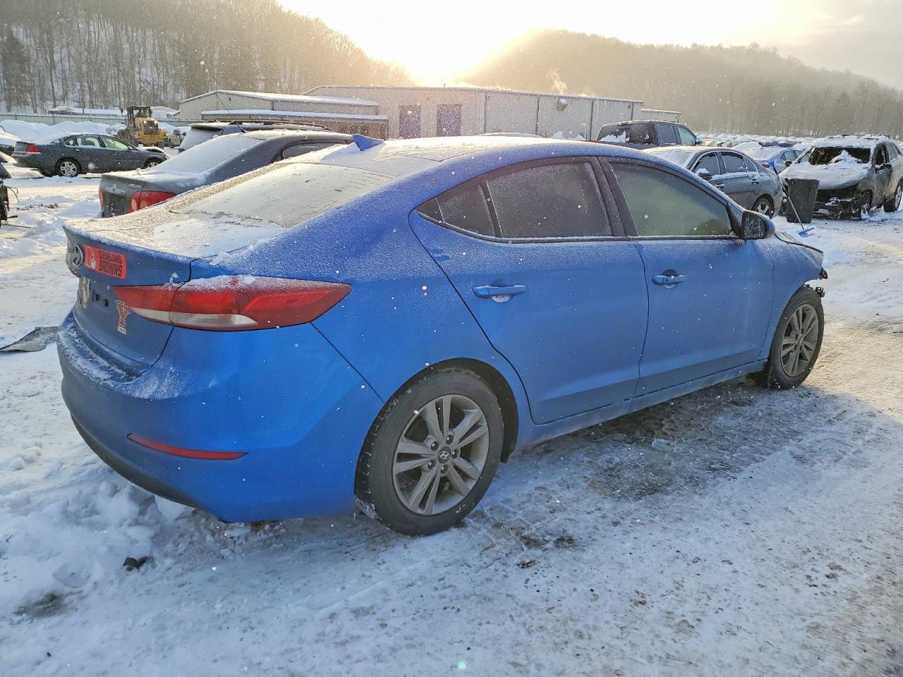 2017 HYUNDAI ELANTRA
