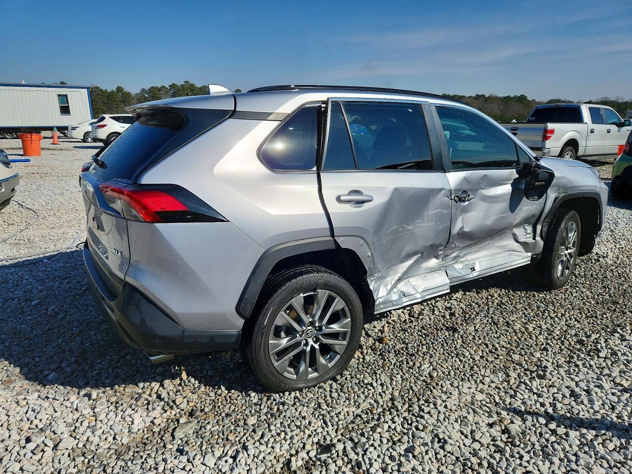 2023 TOYOTA RAV4