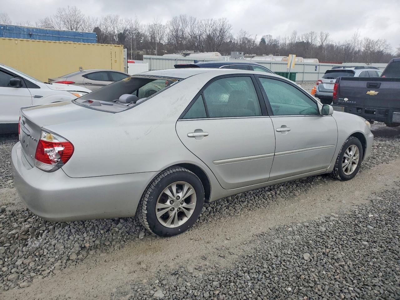 2006 TOYOTA CAMRY