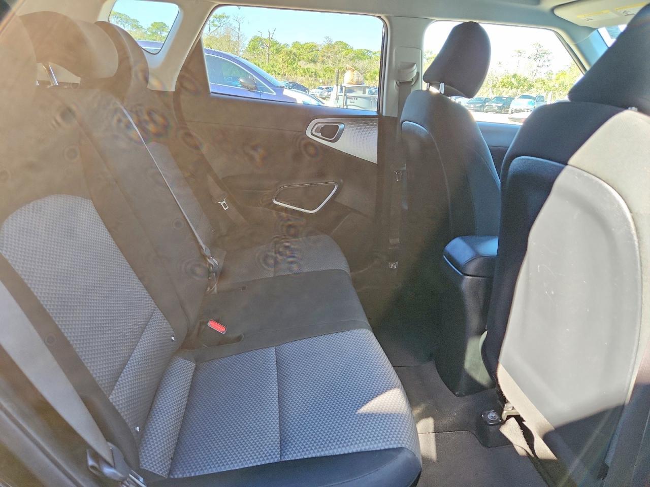 2022 KIA SOUL