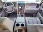 2011 LINCOLN Navigator