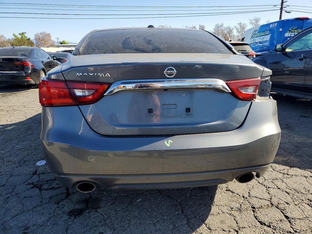 2016 NISSAN Maxima