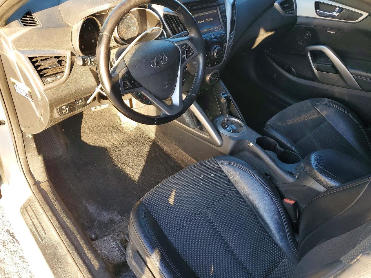 2016 HYUNDAI VELOSTER
