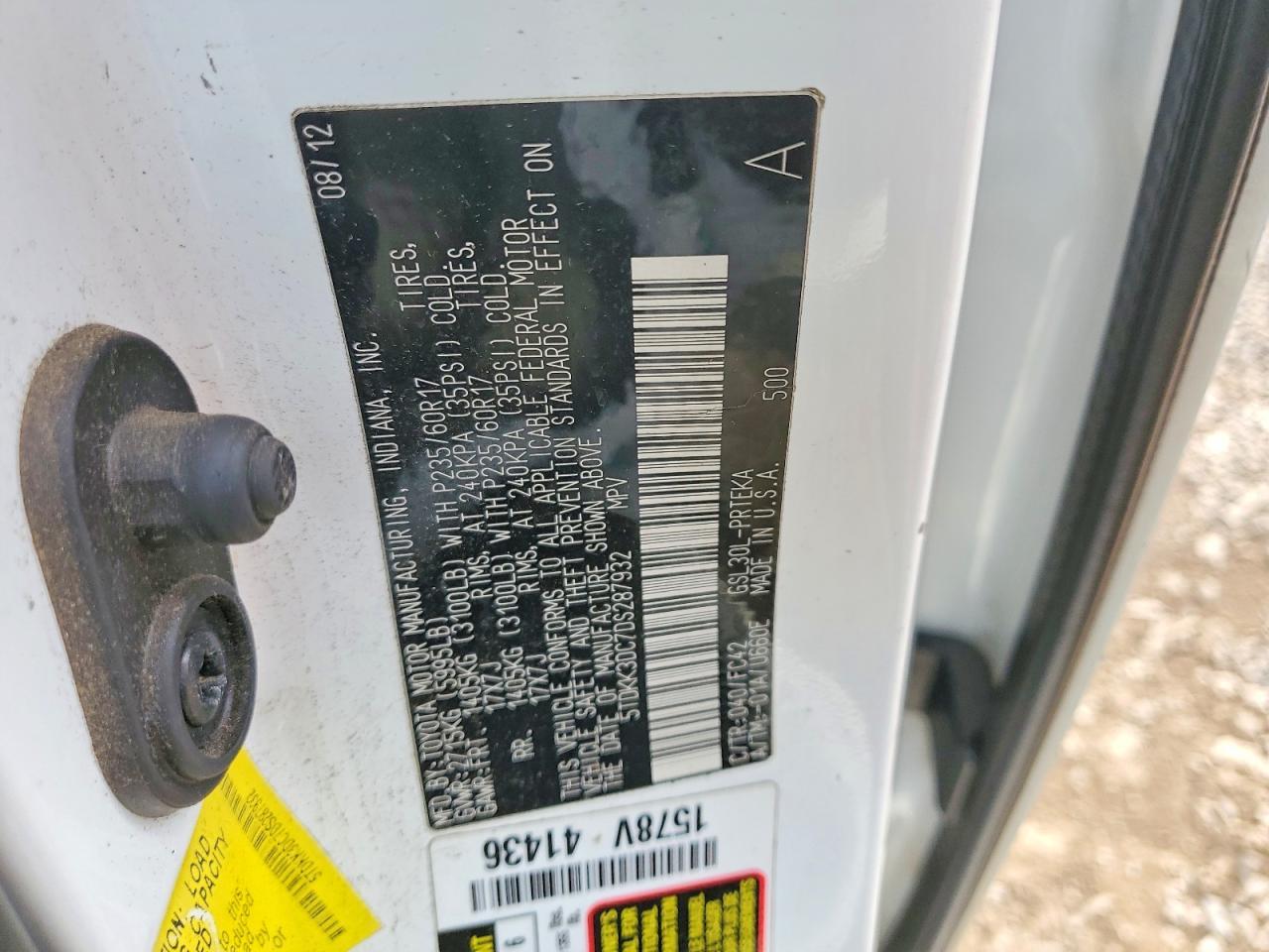 2013 TOYOTA SIENNA