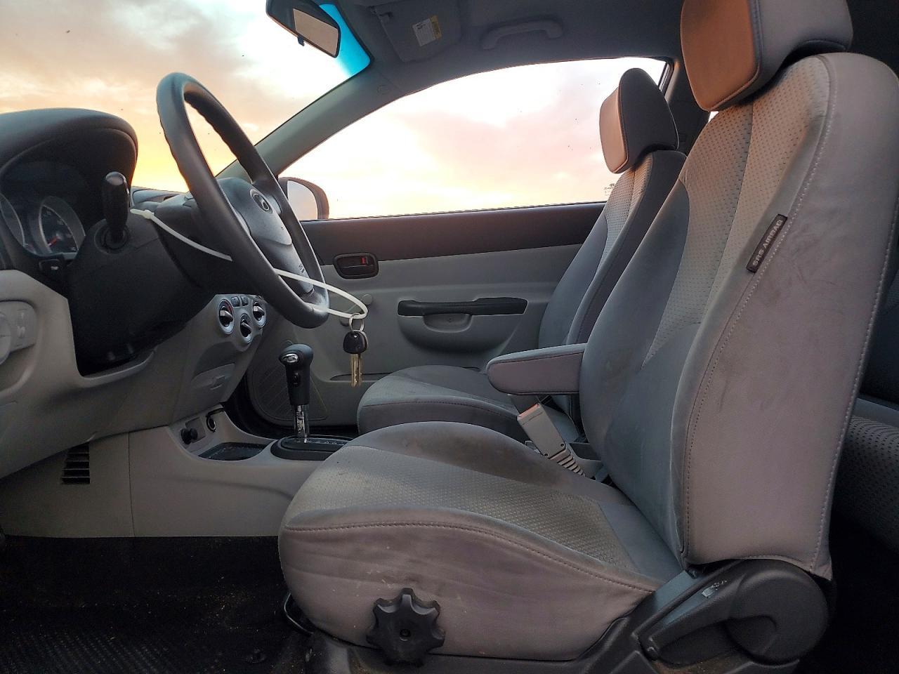 2010 HYUNDAI ACCENT