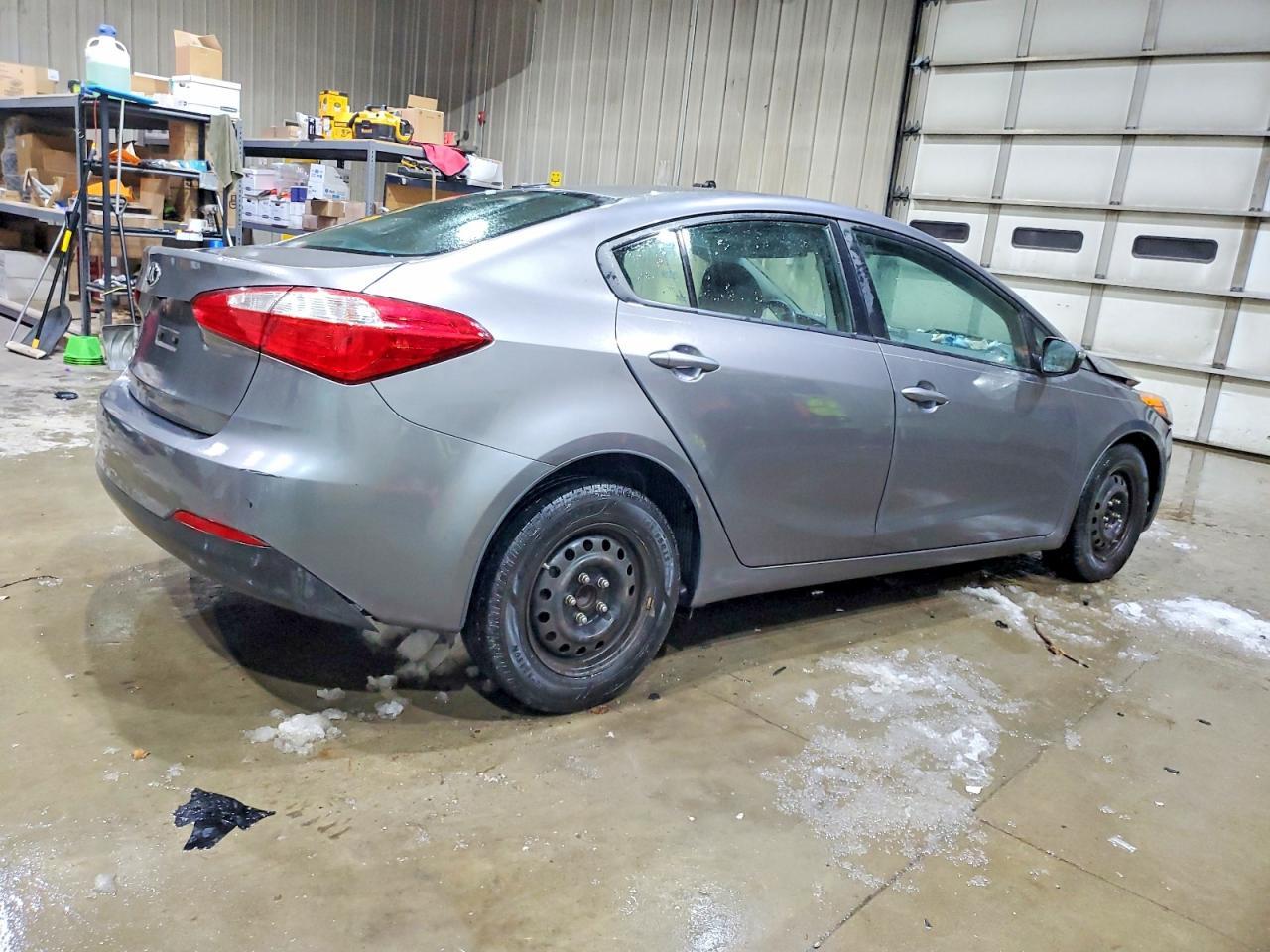 2016 KIA FORTE