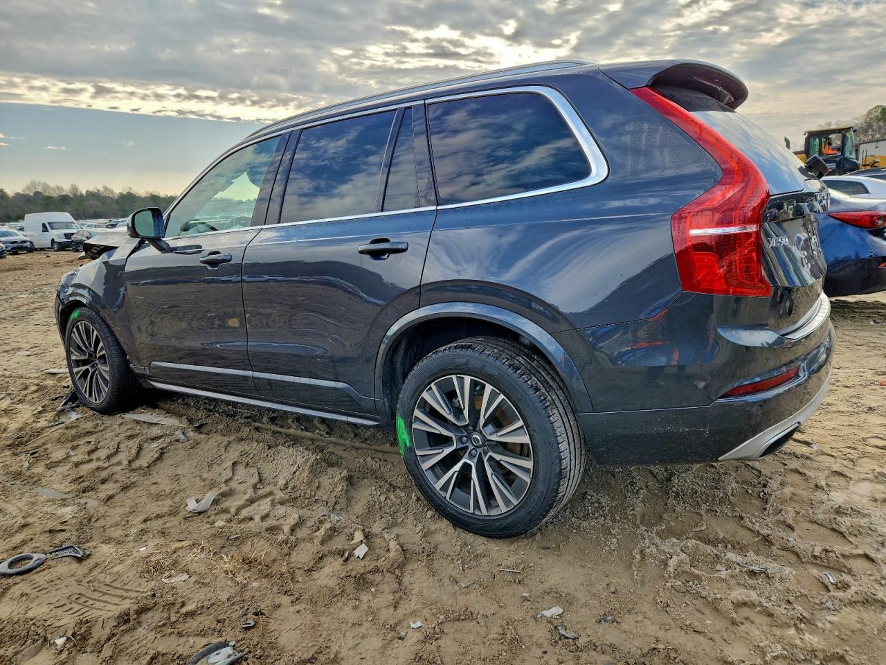 2021 VOLVO XC90