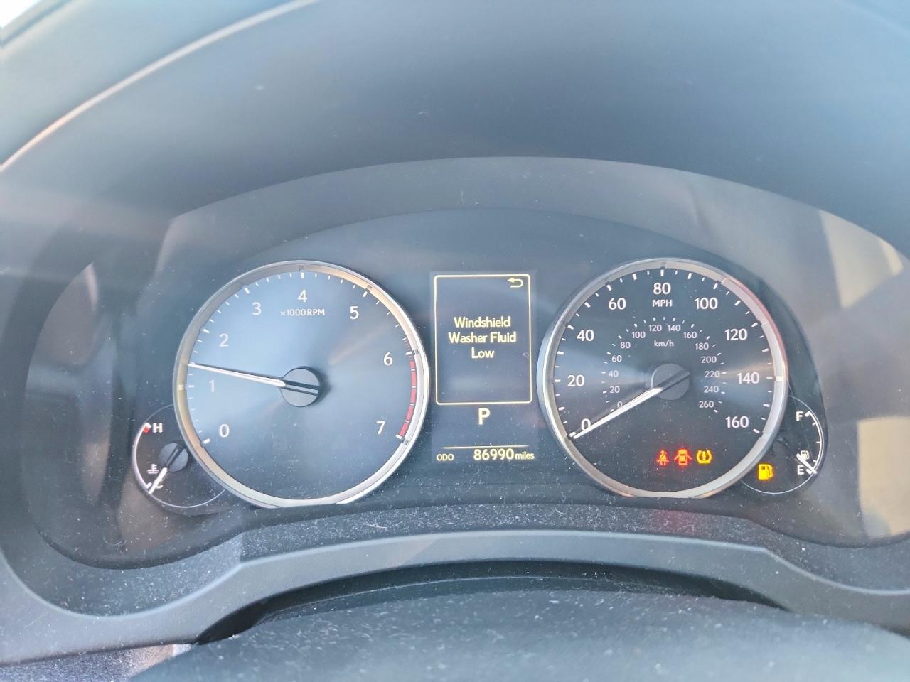 2018 LEXUS IS 300