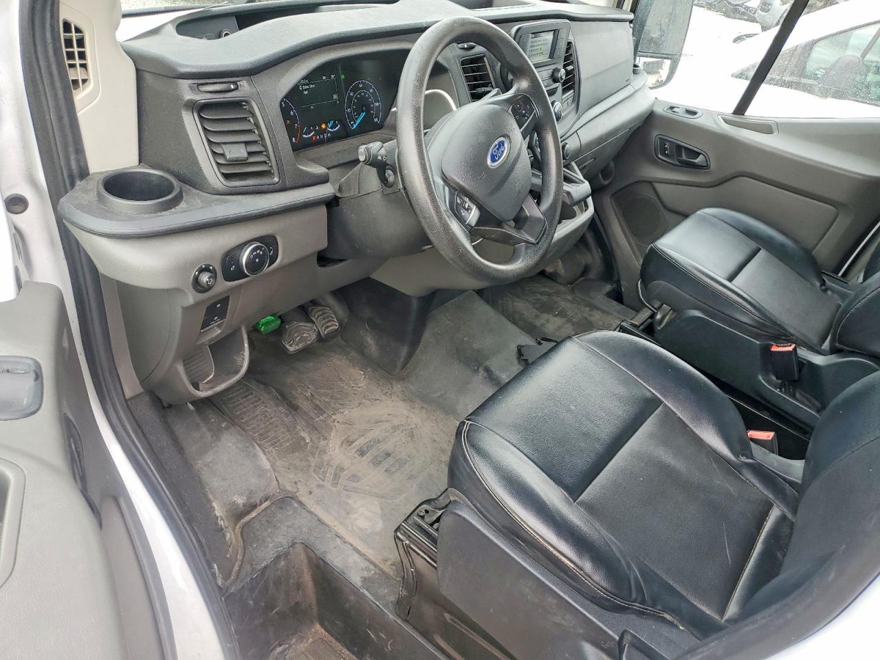 2021 FORD Transit