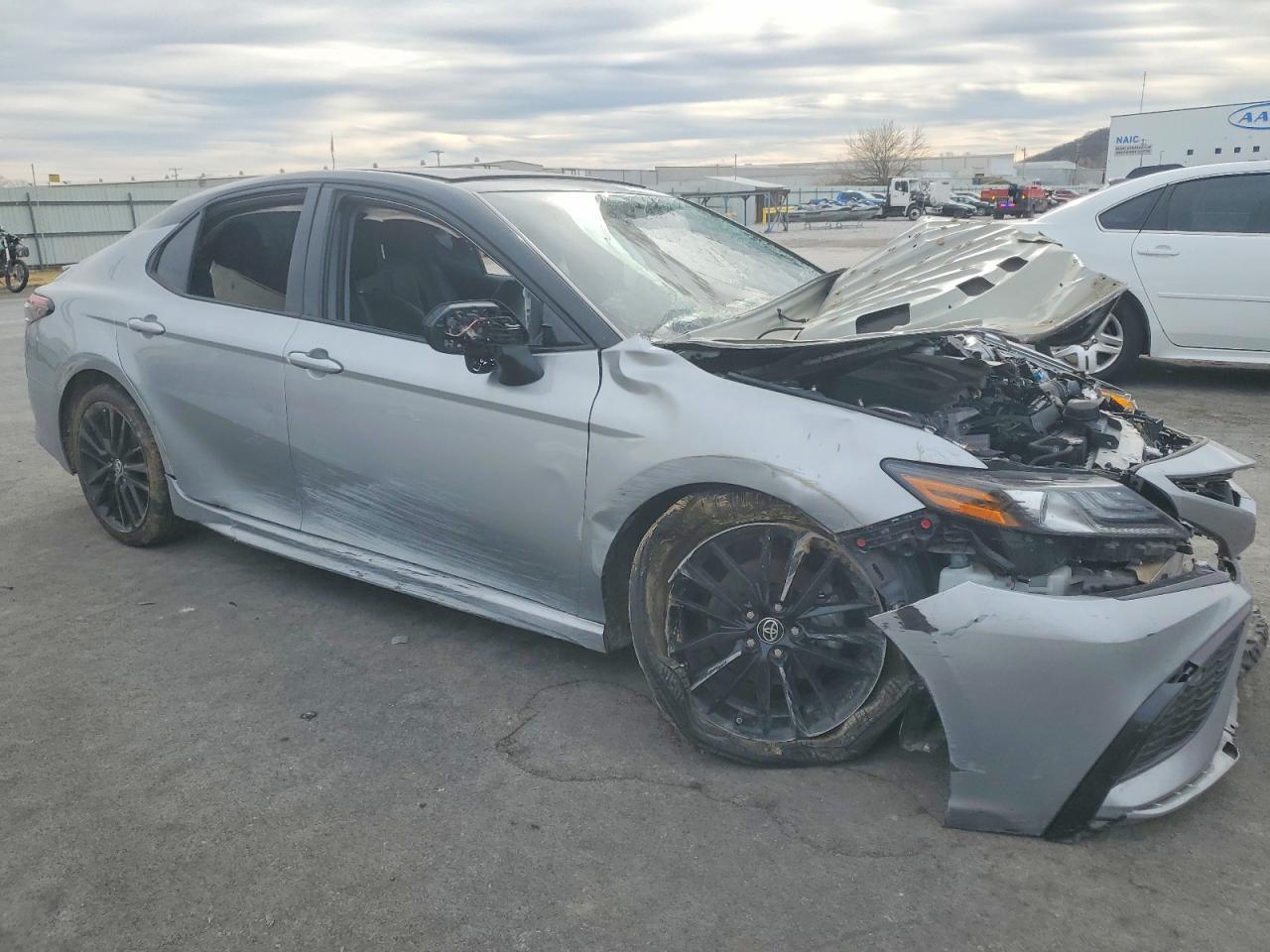 2023 TOYOTA CAMRY