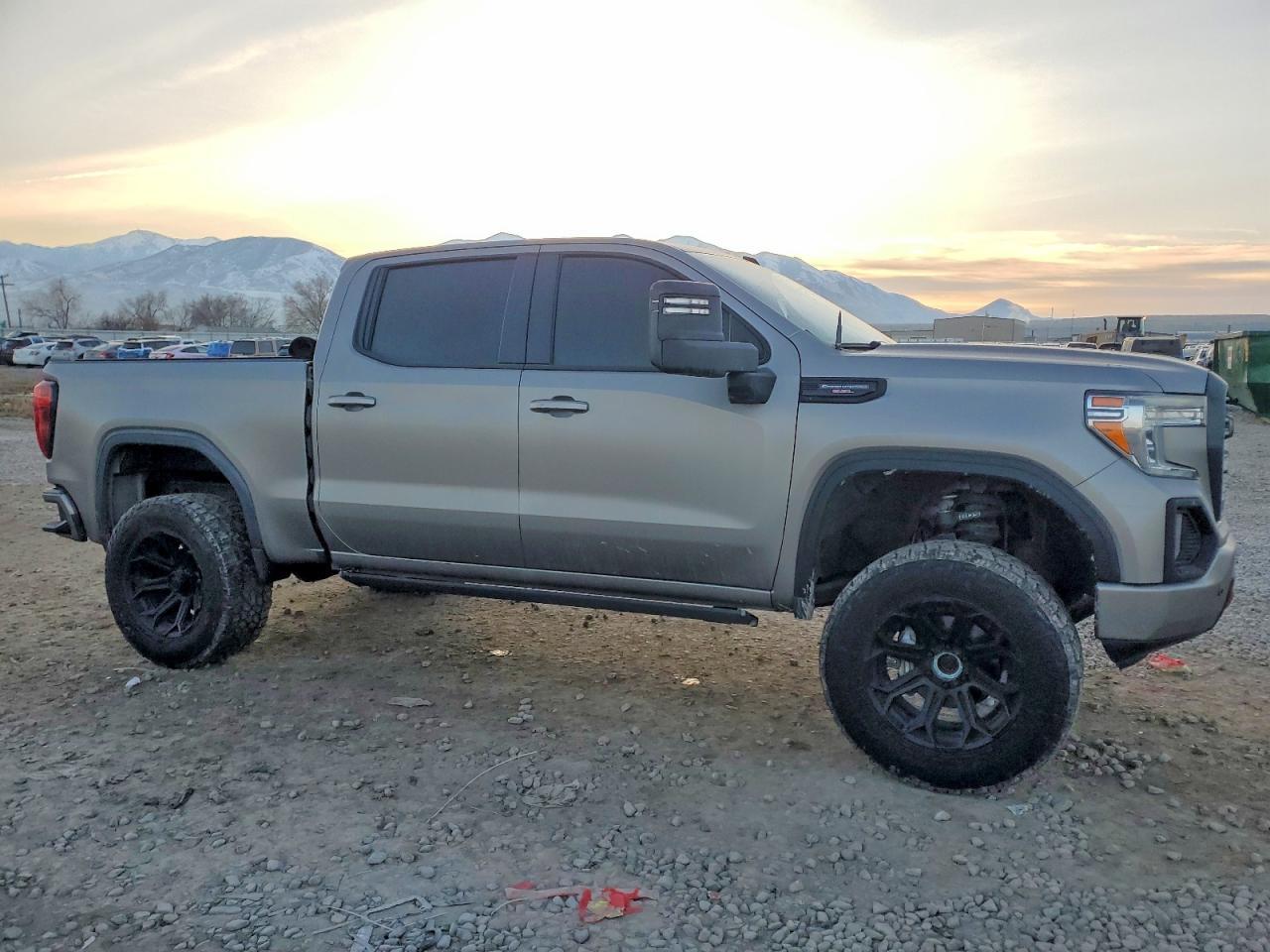 2020 GMC Sierra