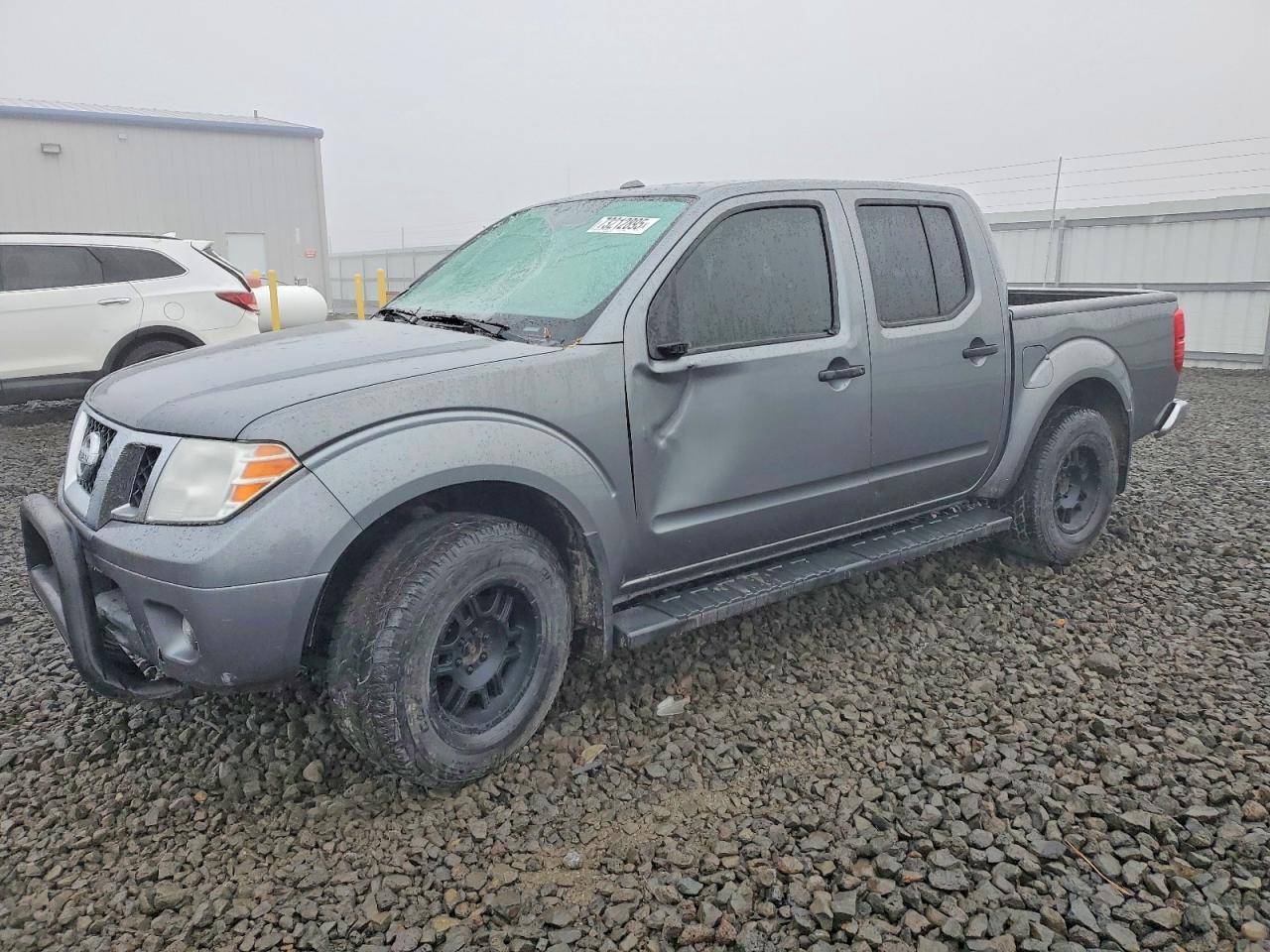 2017 NISSAN Frontier