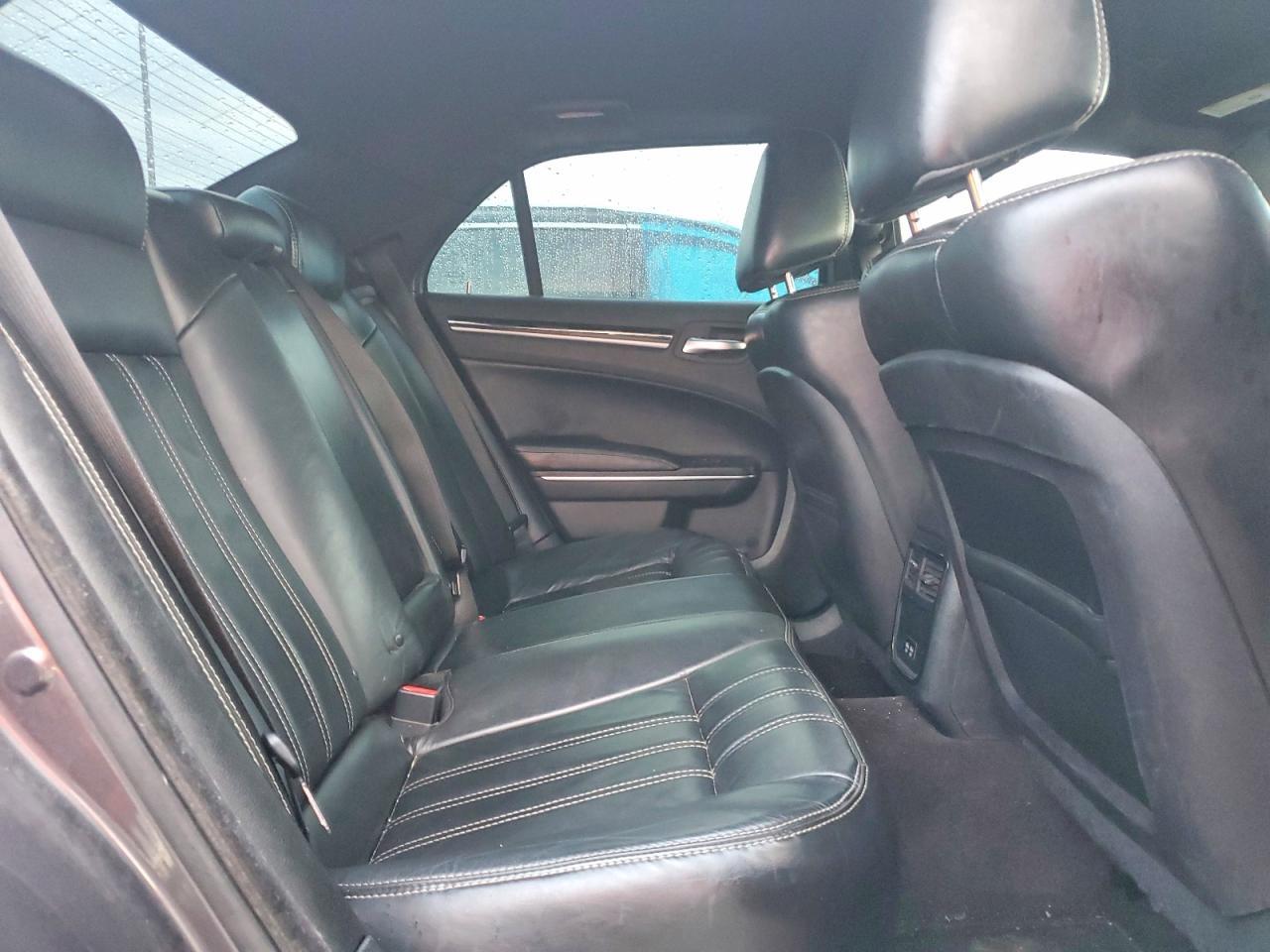 2017 CHRYSLER 300