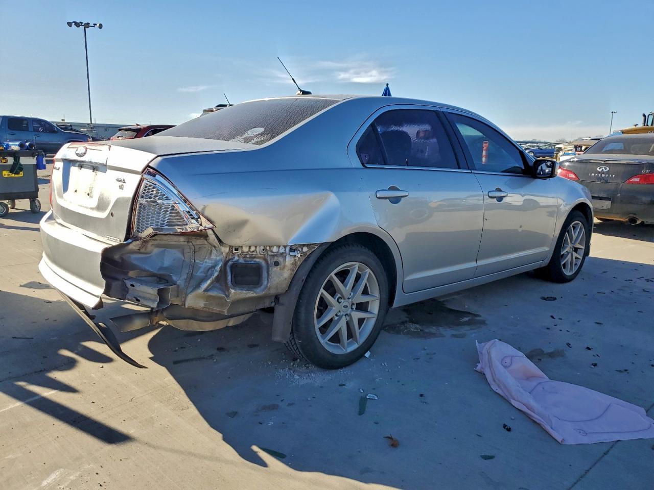 2011 FORD FUSION
