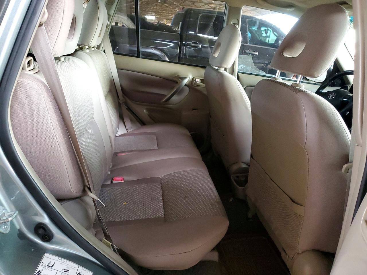 2005 TOYOTA RAV4