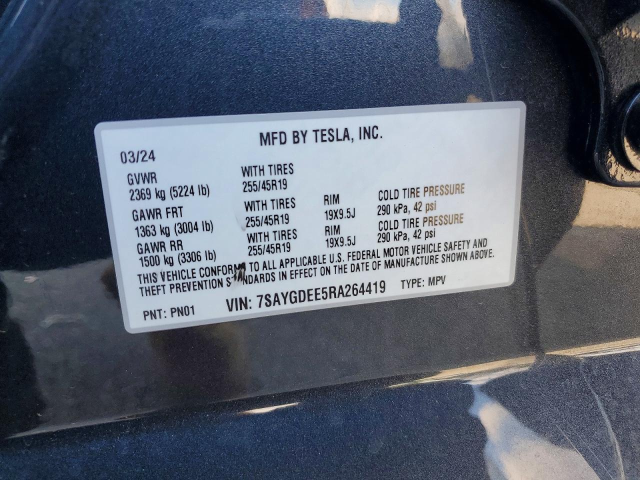 2024 TESLA MODEL Y