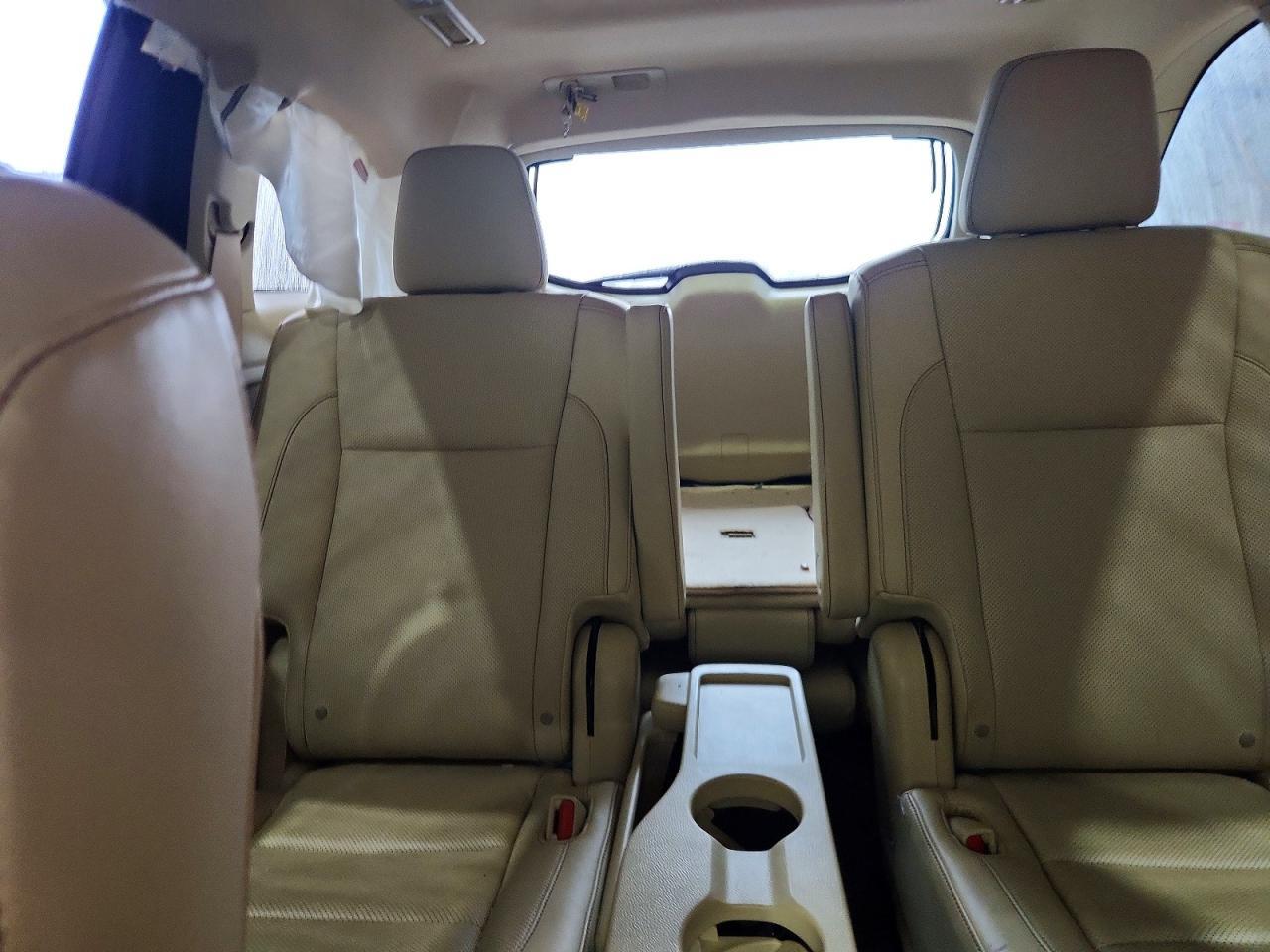 2015 TOYOTA HIGHLANDER