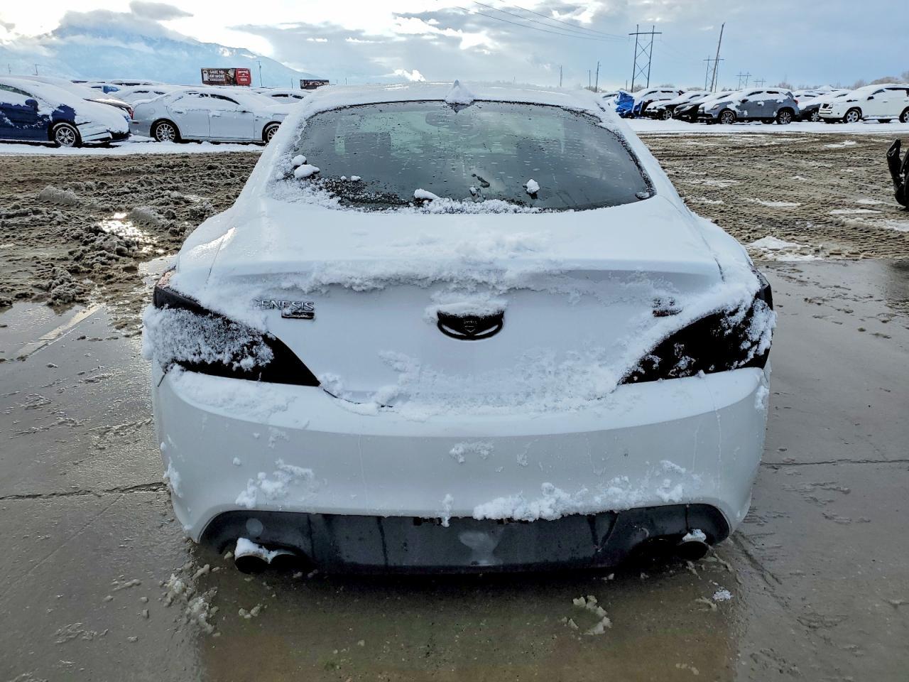2015 HYUNDAI GENESIS