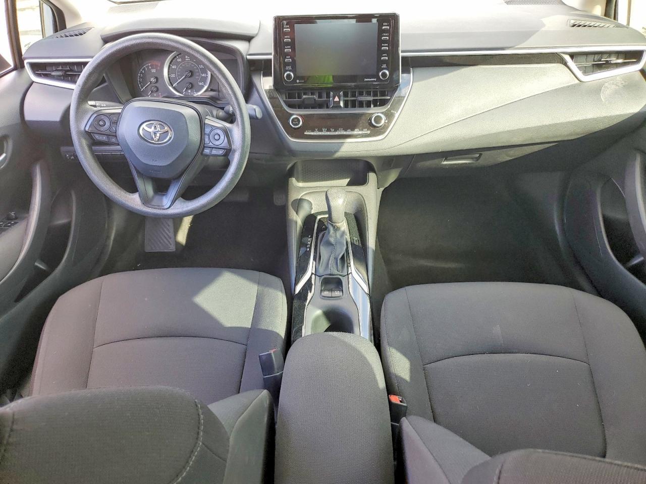 2021 TOYOTA COROLLA