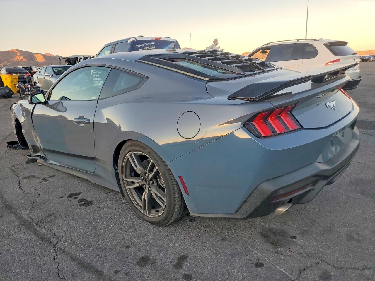 2025 FORD MUSTANG