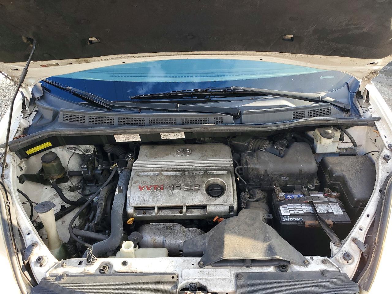 2004 TOYOTA SIENNA