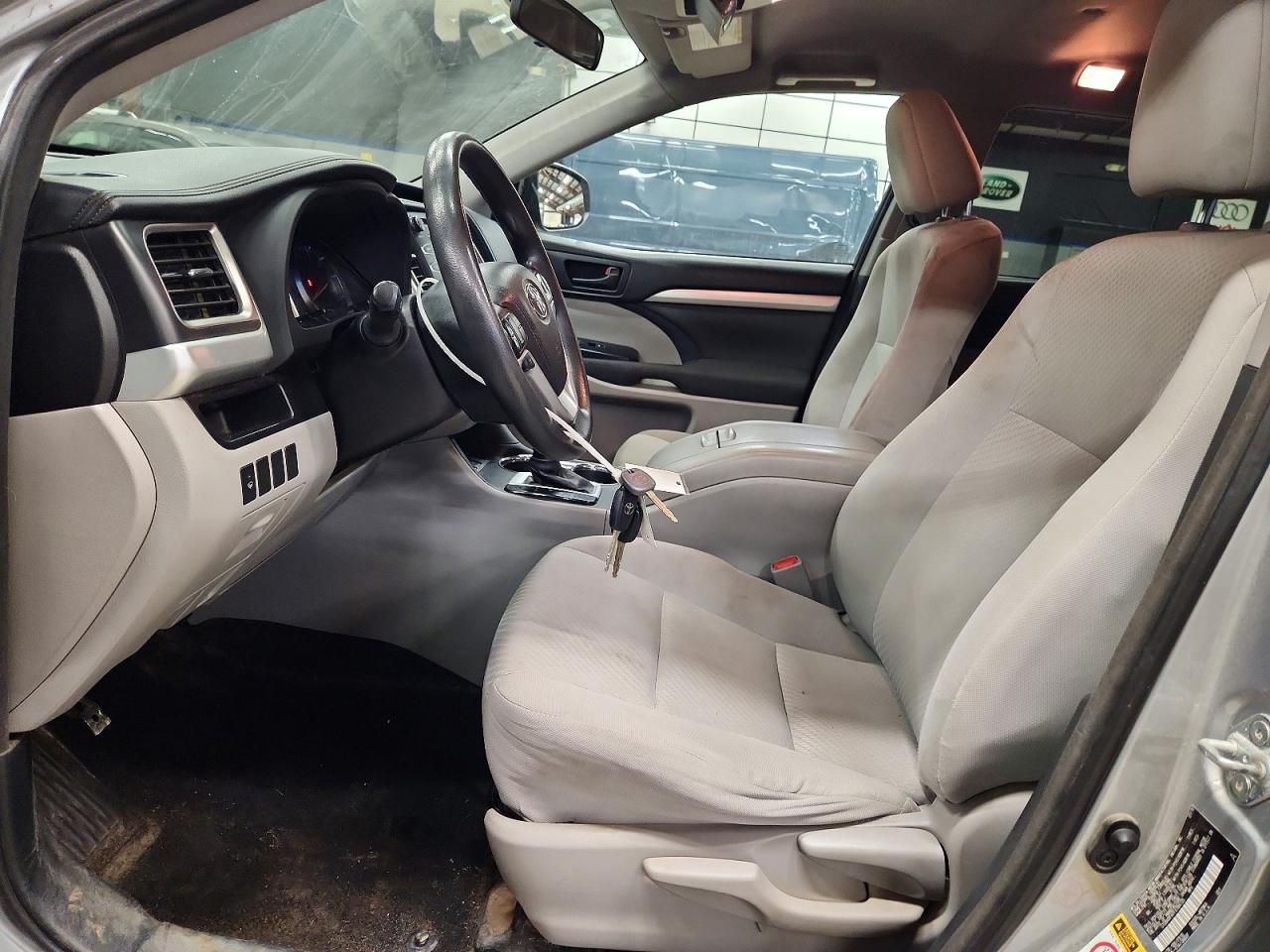 2015 TOYOTA HIGHLANDER
