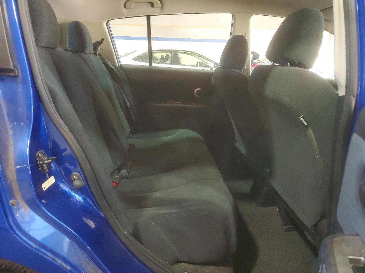 2012 NISSAN VERSA