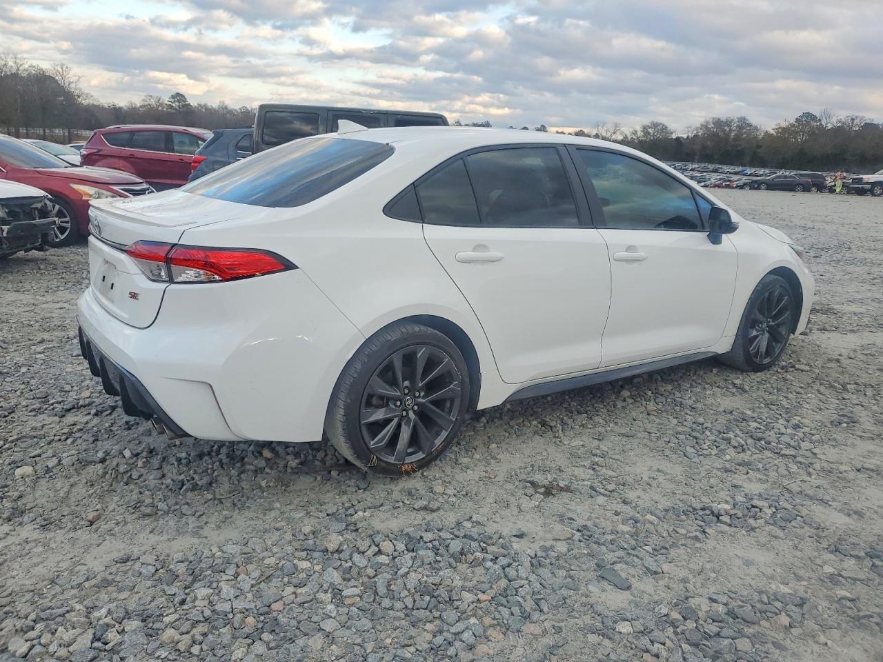 2024 TOYOTA COROLLA