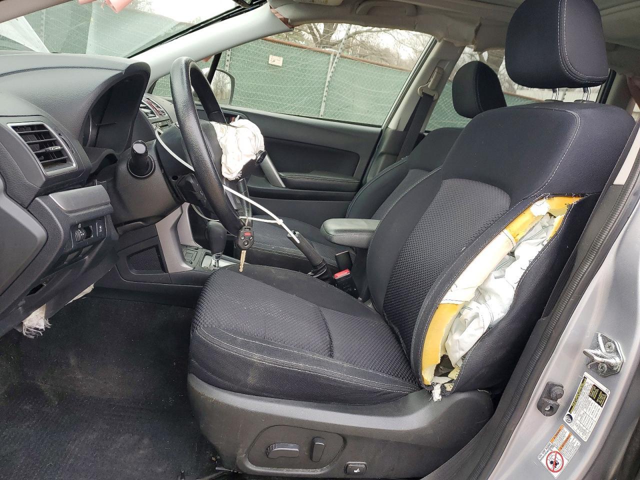 2016 SUBARU FORESTER