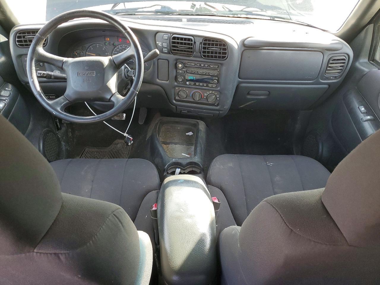 2004 GMC Sonoma